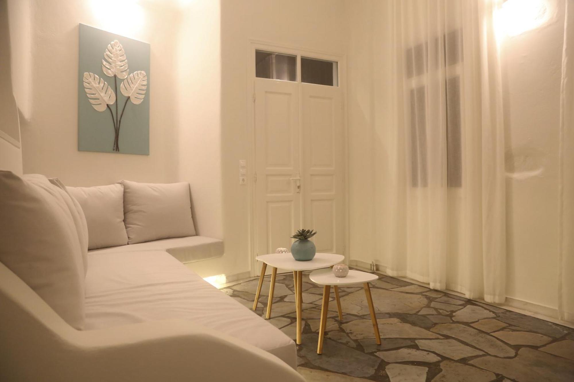 Dafni'S Philoxenia Aparthotel เนาซา ห้อง รูปภาพ